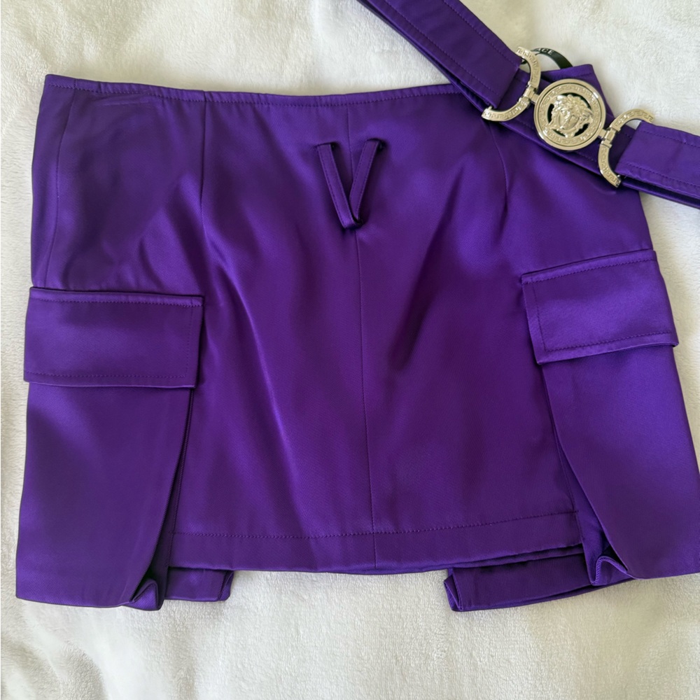 💟 RARE • Versace • Violet Skirt with Gold Medusa Buckle 💟 - Picture 10 of 10